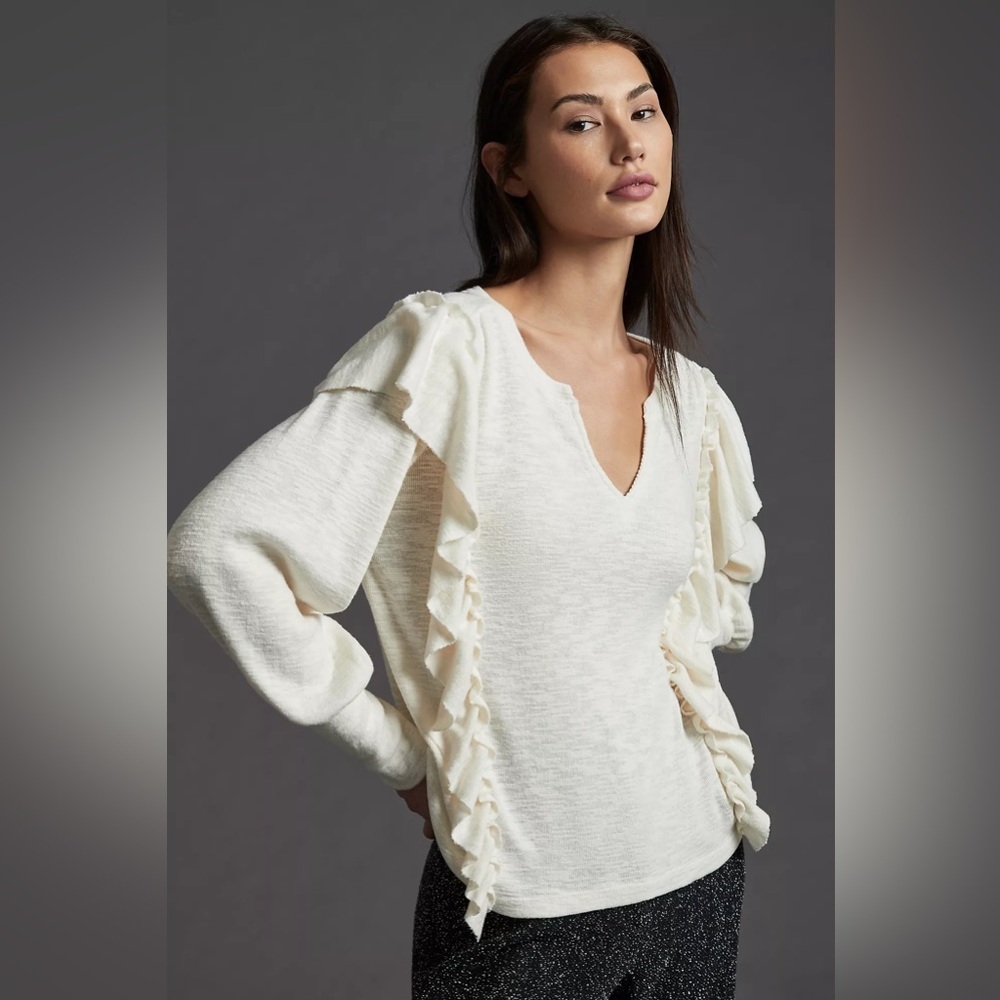 Pilcro Cozy Popover top Anthropologie ivory ruffle v neck blouse